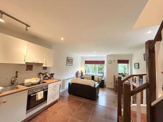 93 Clifden Glen family friendly cottage - 8