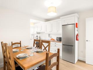 17 Clifden Court - 6