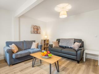 17 Clifden Court - 8