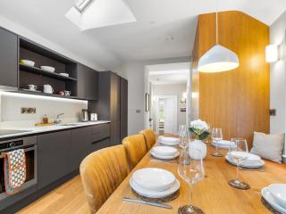 Market Street Apartment, Clifden - 1