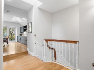 Market Street Apartment, Clifden - 4