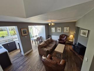 68 Clifden Glen - 5