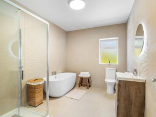 Owen Glen Cottage - 4