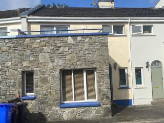 6 Riverfalls Clifden - 0
