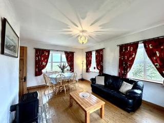 Twelve Bens Lodge - 9