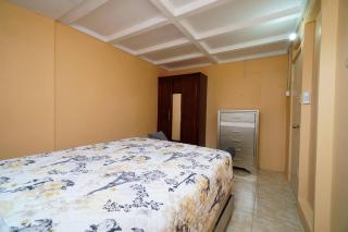 Portmore Peaceful Stay - 4