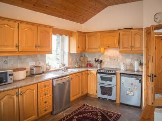 Errislannan Stone Cottage - 4