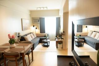 1BR Staycation Near Atria and SM Iloilo - 0