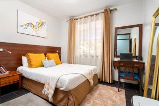 Tanga suites - 2