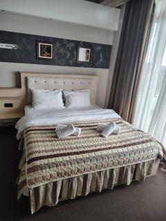 Milmari B5, Pogled - 3