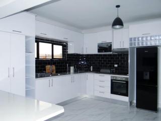 LetuStay - 2