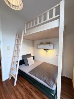 Fewo Zoe - Zentrale City Wohnung - 2 Schlafzimmer - 4 Betten - Küche - Ideal für Familien - 4