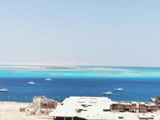 Sea View 2BR Apartment with Pool & Private Beach - 5
