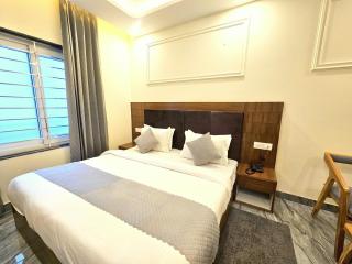 The Vanaaya Luxury Homestay - 2