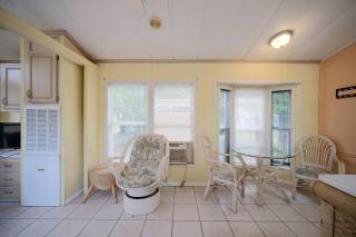 Water Views + Patio Brews! Middle Bass Island Home - 3