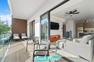 Marsala - 2 Blocks to Beach with Rooftop Pool - 4
