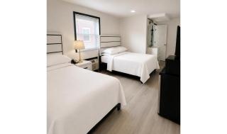 The Lancaster Motel By OYO Ronks near Paradise - 5