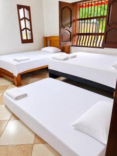 Hostal Artesanos - 2