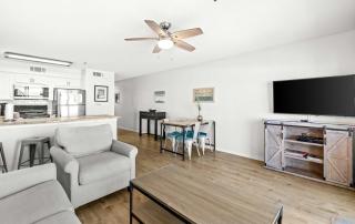Stunning 1st-floor condo with Gulf view grill pools & beach access - 3