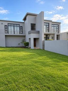 Home near Kyalami Grand Prix Circut - 0