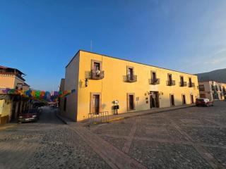Hotel Hacienda de Jalpan - 0