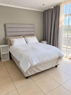Home near Kyalami Grand Prix Circut - 7