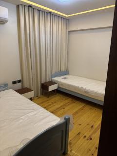 Spacious 3BR for 6 Near Airport & Citystars - 1