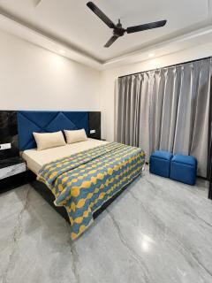 Aurovie Homes 1BHK Appartment Tapovan - 1