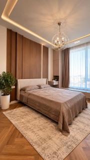 Cozy 50 m2 European style two-bedroom apartment for rent by the night, Almaty - 0