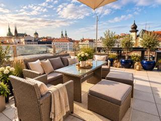 APARTIA Prestige Residence - 1