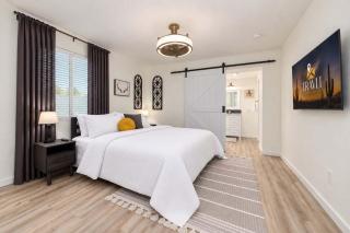 Modern SW Family Retreat-Pool-Hot Tub-Firepit - Scottsdale - 7