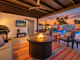 Modern SW Family Retreat-Pool-Hot Tub-Firepit - Scottsdale - 9