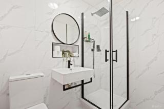 Modern City Centre Apt with Balcony in Dublin 1 - 6