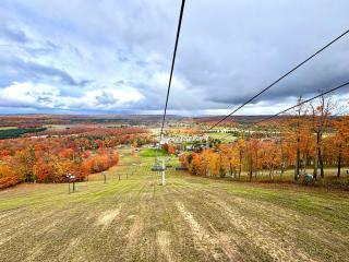 Mountain Villas Condo Retreat for 12 - Boyne Falls - 0