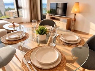 New Apartment in Breeze Home with Panoramic Sea View and Parking - 8