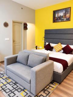 Luxurious Studio with Gym and Swimming Pool in Sector 88 - 4