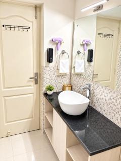 Luxurious Studio with Gym and Swimming Pool in Sector 88 - 1