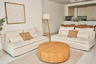 Luxury Seaview 2BR - Paramount Midtown - 6 Guests - 64F Pool Access & Burj View - 1