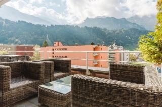 Family Friendly Alpine Apartment Near Ski Area & Free Parking & Lift - 1