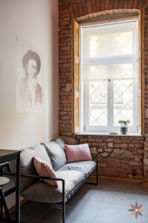 Zsolnay Apartment - 8
