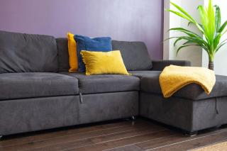 Stylish 2BR Near City Centre, FREE Parking - 6