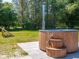 5 star holiday home in Glesborg - 8