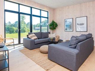 5 star holiday home in Glesborg - 6