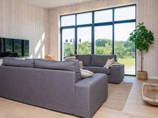 5 star holiday home in Glesborg - 4