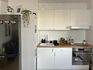 2BR 2BA Between UNSS and Sports Academy Sleeps 6 - Sofia - 6