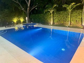 Casa Quinta Carmen de Apicalá con Piscina Privada y Jacuzzi - 4