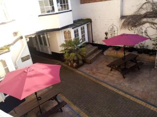 The Rose and Crown Hotel - 6