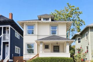 Historic Craftsman - Fast WiFi - 2BR - King Bed - 5