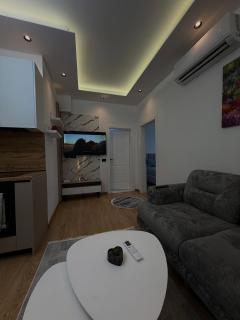 Oia-Apartments - 2