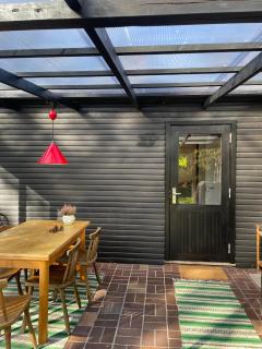 Lovely Holiday Home Near The Beach - 7